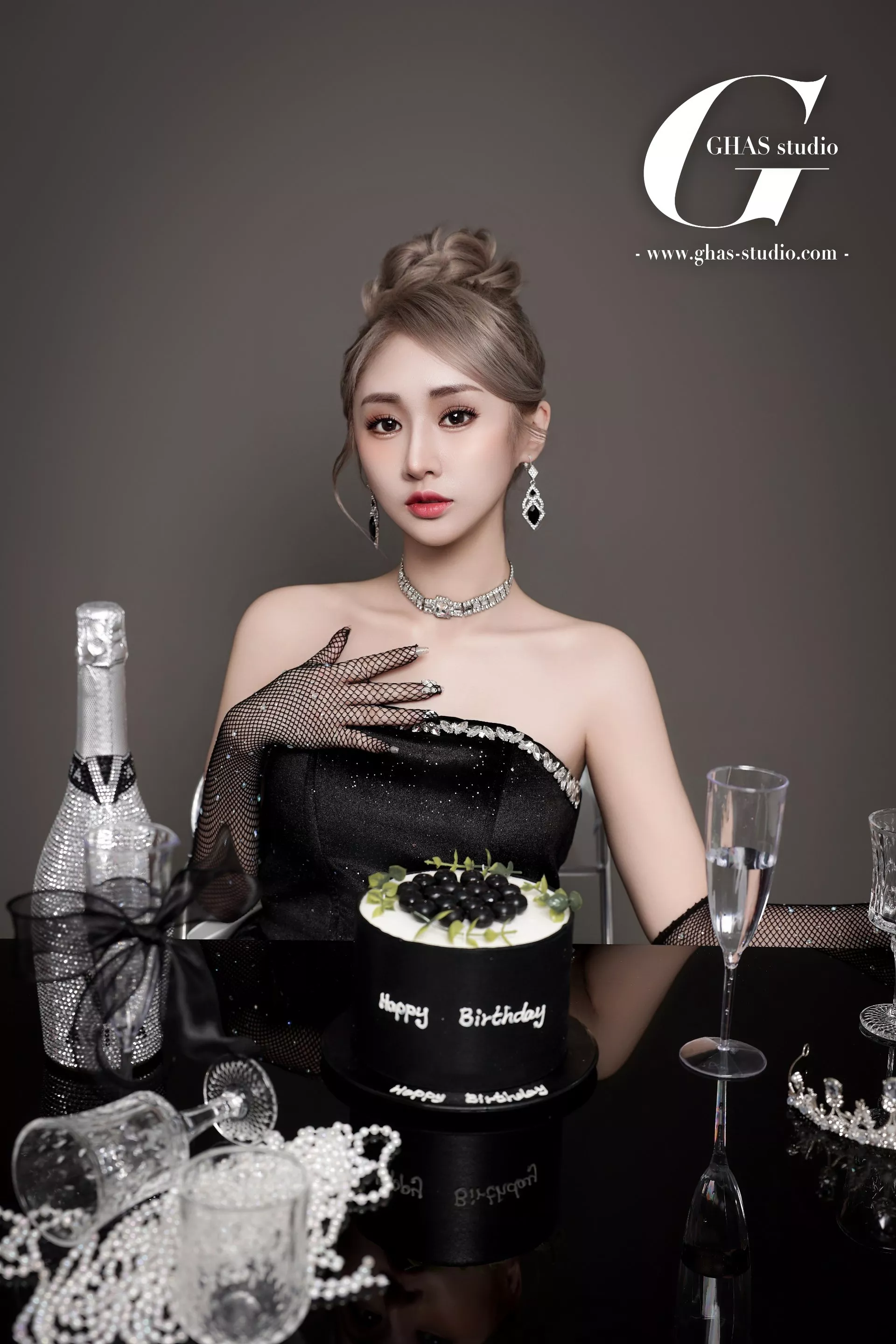 生日寫真-GHAS葛黑斯幸福攝影-桃園中壢美肌韓式證件照/面試履歷照/桃園專業形象照